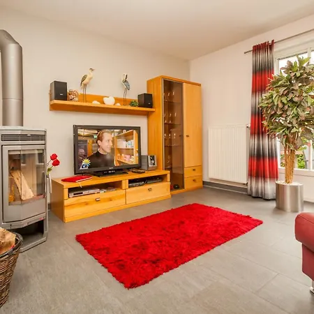 Holiday home Duenengarten Am Bahndamm 77d Haus Seemuschel *