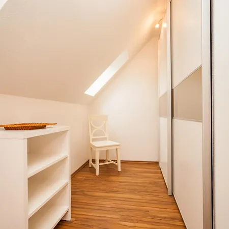 Duenengarten Am Bahndamm 77d Haus Seemuschel Zingst